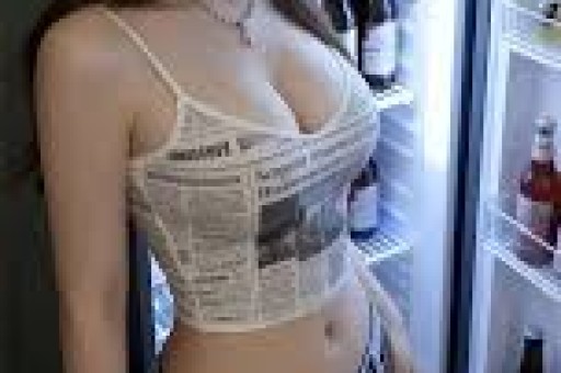 恩爱32年不敌现实朱媛媛辞世一年后悲痛隐退的辛柏青如今怎样